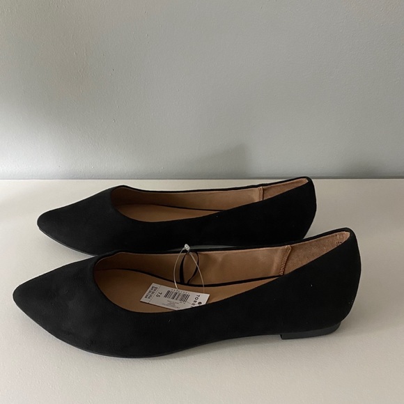 torrid WW Faux Suede Flats - Picture 3 of 8